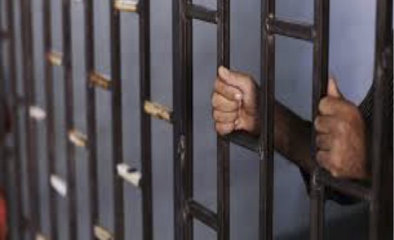 جنوب دارفور : إعادة (14) متهماً برأتهم المحكمة بنيالا إلى السجن