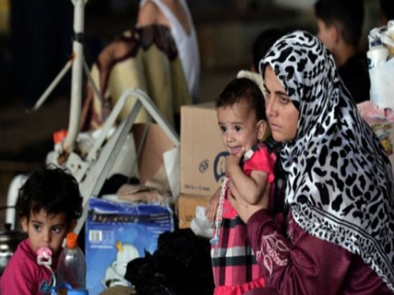 عوائل عراقية نازحة تبيع اطفال بسبب الفقر والجوع