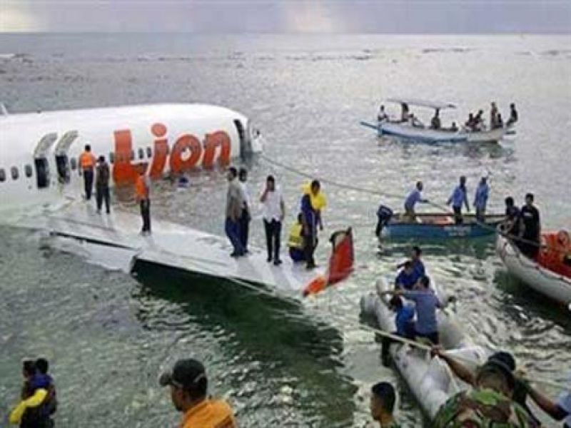متابعة: العثور على جثث جميع الركاب الـ54 التابعين للطائرة الإندونيسية