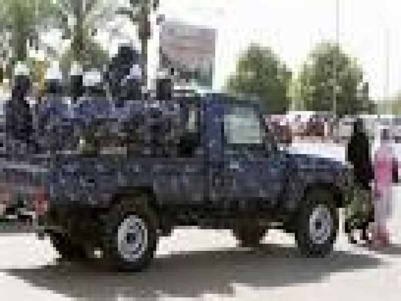 السلطات تقبض على عربة تحمل ممنوعات في طريقها إلى الخرطوم