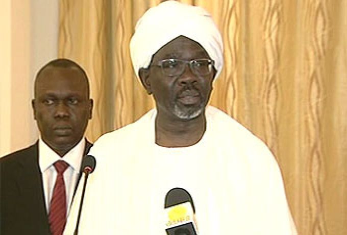 وزير النفط السوداني يبحث مع نظيره الجنوبي رسوم عبور النفط