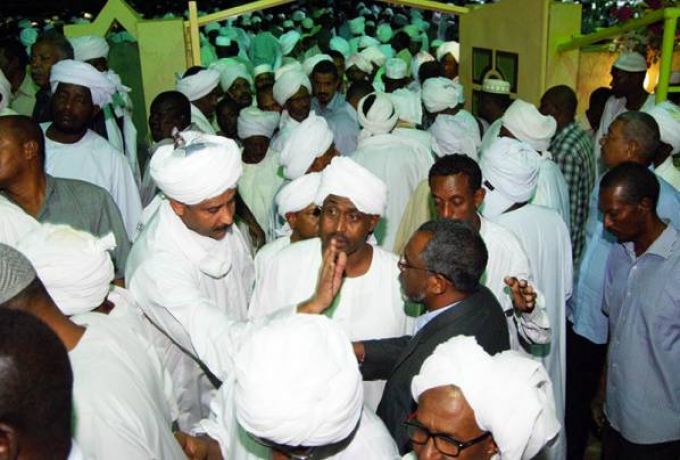 صحف عربية :الترابي تحدث بلغات الأرض.. وعارض جميع رؤساء السودان.. وحارب "الختان"