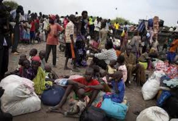 الجوع يدفع بأكثر من 280 ألف جنوبي لعبور الحدود الي السودان