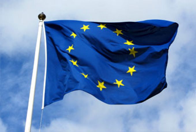 الإتحاد الاوروبي يطالب الحكومة والحركات بإيقاف الأعمال العدائية