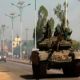 قال شاهد من رويترز إن إطلاق نار اندلع داخل الثكنة العسكرية الرئيسية في جوبا عاصمة جنوب السودان يوم الأربعاء.