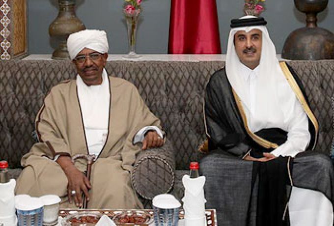 امير قطر ورئيس تشاد يشاركان في إحتفال إكمال سلام دارفور