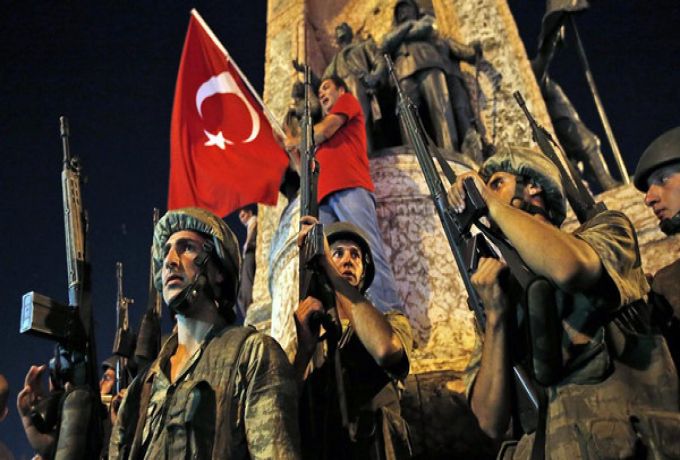 من هم قادة الإنقلاب العسكري في تركيا ؟؟