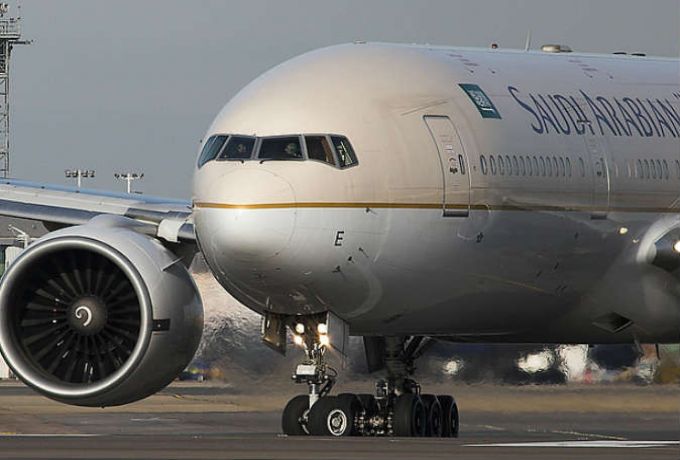 قائد الطائرة السعودية الي مانيلا قد يواجه عقوبة