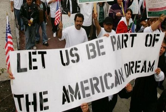 4 مدن امريكية تعلن العصيان علي ترامب وترفض طرد المهاجرين