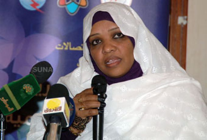 وزيرة الإتصالات :الكثير من المواقع الامريكية غير متاحة في السودان
