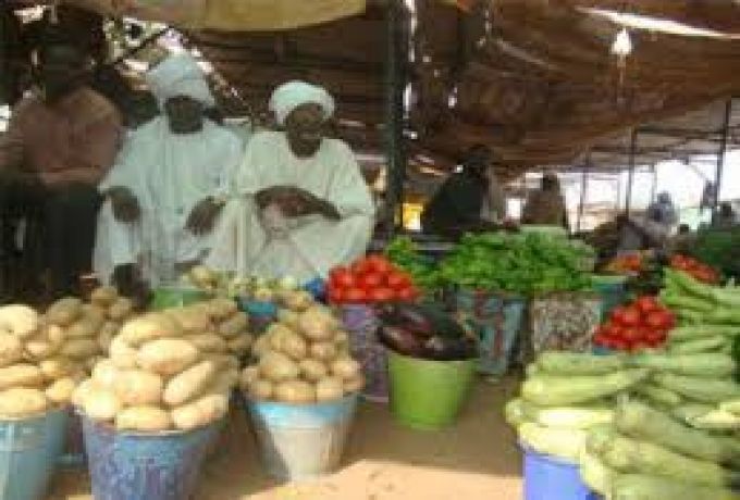 رويترز :السودان يعاني من إرتفاع الأسعار يومياً والتضخم يقترب من 20%