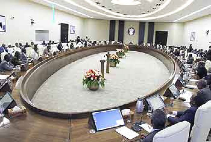 مجلس الوزراء السوداني يجيز موازنة العام 2017