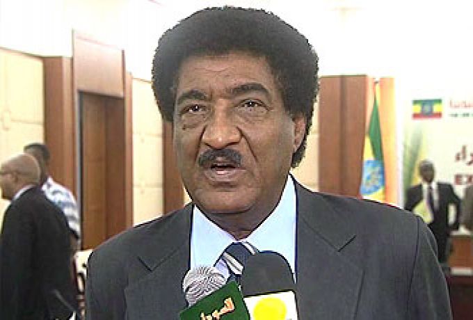 عبد المحمود : نملك سجلاً كاملاً لمسؤولين مصريين تطاولوا علي السودان