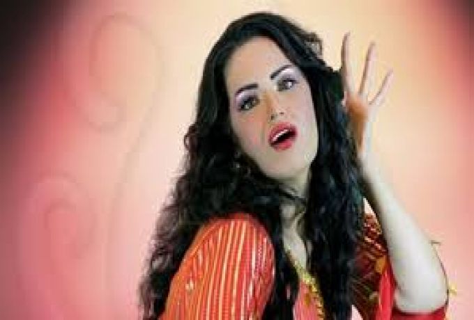 مصر ..راقصة تعلن تقديمها برنامجاً دينياً في رمضان وتثير أزمة