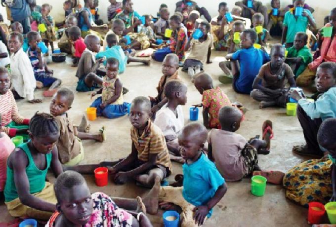 السودان يدعو المجتمع الدولي لمساعدة لاجئي جنوب السودان