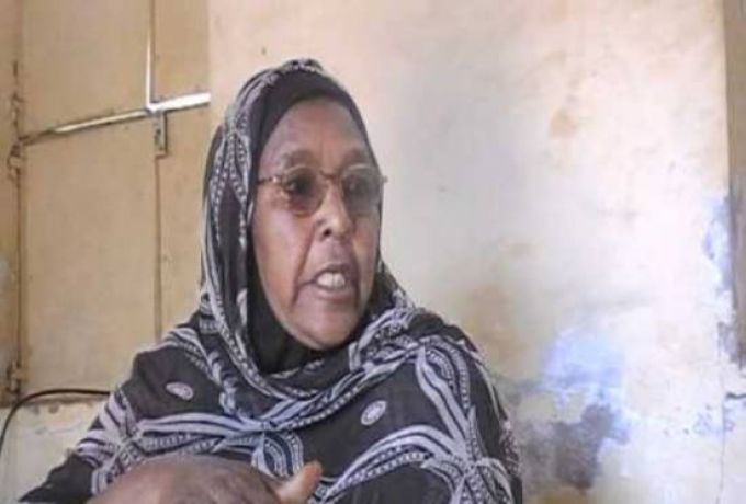 والدة معتقل سوداني معارض تهدد بالإنتحار