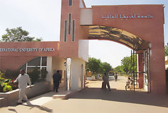 37 ألف طالب أجنبي يدرسون بالجامعات السودانية