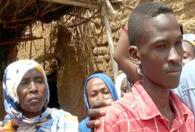 طالب نازح اول الشهادة السودانية بشمال دارفور