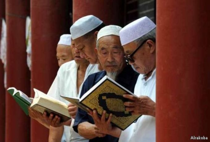 الصين تعاقب المسلمين الصائمين في رمضان