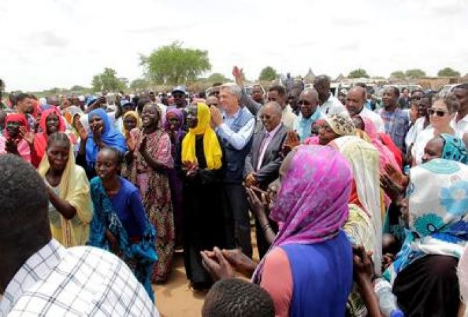 مسؤول أممي يؤيد رفع العقوبات عن السودان ويشيد بإستضافة اللاجئين