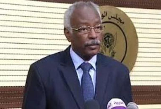 السودان : العودة للتوقيت العالمي في نوفمبر