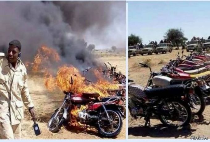 لماذا أحرقت عشرات الدراجات النارية بدارفور ؟