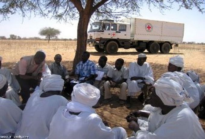الصليب الأحمر يستأنف عمله في دارفور