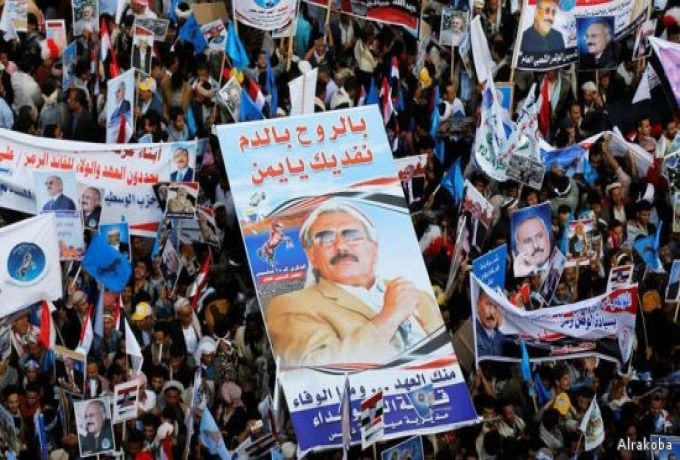 نجل علي عبد الله صالح يطالب اليمنيين بالثأر لوالده