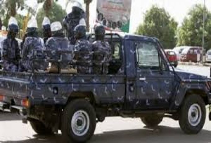 وزارة الداخلية تعلن هروب متهمين في أحداث شرق النيل الي الخارج