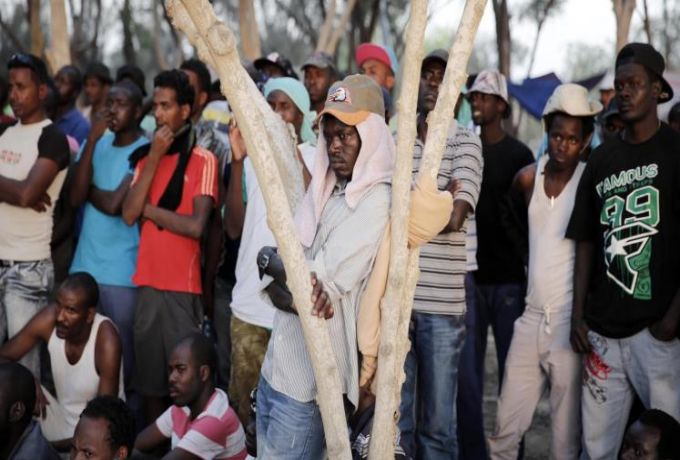 إتجاه اسرائيلي لسجن 40 ألف افريقي بينهم سودانيون