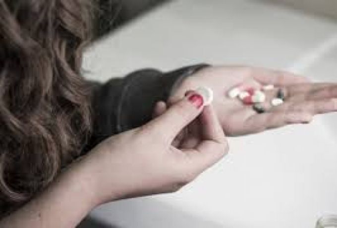 تقرير رسمي :تنامي ظاهرة تعاطي المخدرات بين الفتيات