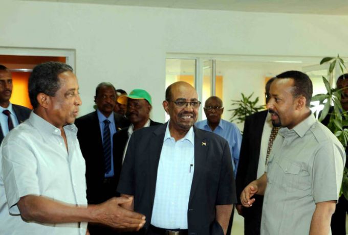 رئيس وزراء اثيوبيا يقف علي تجربة مزرعة اسامة داؤود