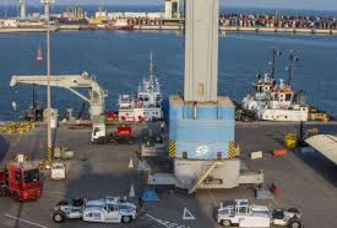 شركات روسية وفرنسية وسعودية واماراتية تتنافس علي ميناء بورتسودان