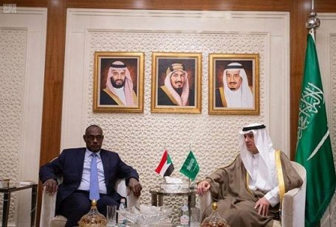وزير الخارجية السوداني يبحث مع نظيره السعودي سبل تعزيز العلاقات