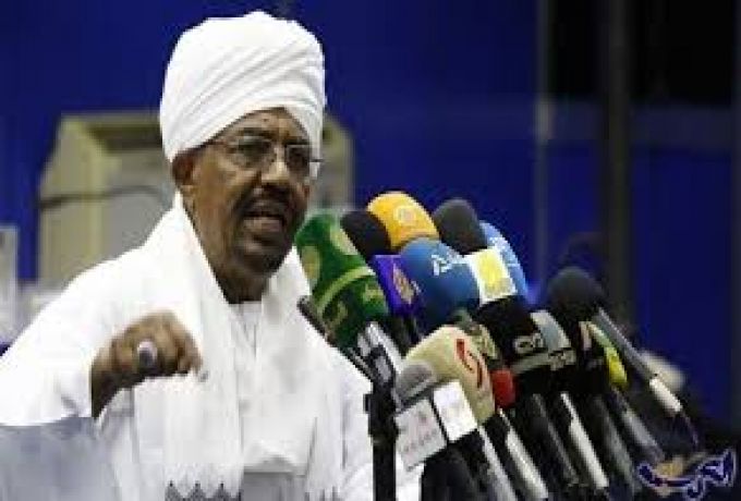 البشير : السودان مازال محاصراً ومحروماً من اعفاء الديون