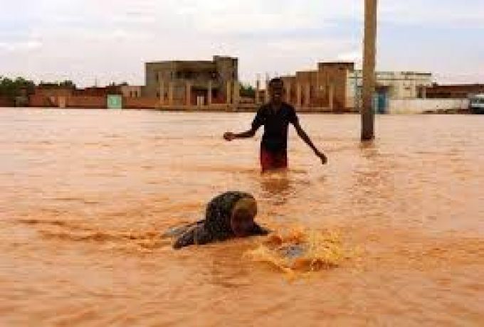 سيول مدمرة تغرق بورتسودان وتتسبب بخسائر فادحة