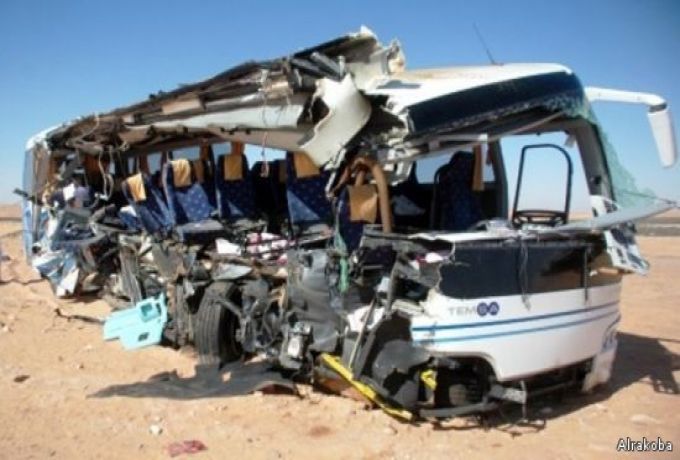 حادث مروري مروع يودي بحياة 10 أشخاص بطريق الخرطوم كوستي
