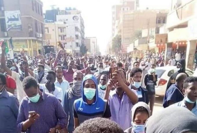 تجمع المهنيين يدعو أحياء الخرطوم لمواصلة الاحتجاجات