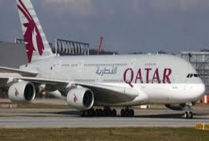 وداع لآخر طائرة قطرية تغادر مطار الخرطوم