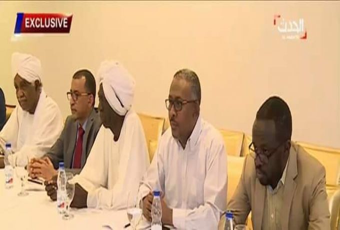 مناوي..رئيس حركة تحرير السودان مني أركو مناوي لـ(الإنتباهة): الحركات المسلحة الأصل في الثورة وليس المدنيين بـ(قوى التغيير)