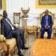 مشار : البشير قادر علي نزع فتيل الأزمة في جنوب السودان
