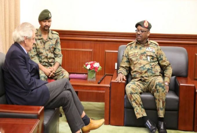 من هو الفريق اول جمال الدين عمر وزير الدفاع السوداني الجديد المرشح – سيرة ذاتية ؟