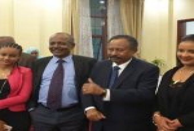 حمدوك يصل اليوم الى الخرطوم وارسال طاقم حماية رئاسي الى اثيوبيا