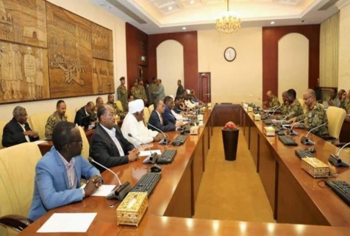لجنة إعداد التصور الهيكلي لمفوضية السلام بمجلس السيادة تعقد اول جلساتها – اسماء