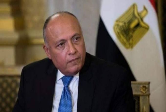 شكري: مصر تبذل جهوداً لرفع السودان من قائمة الإرهاب