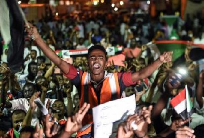 مظاهرات في الخرطوم للمطالبة بالعدالة ومحاكمة رموز النظام البائد