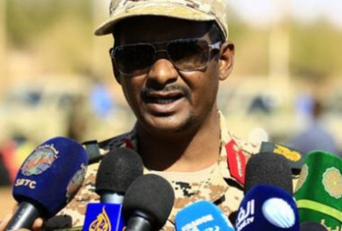الحكومة تغلق الحدود مع ليبيا وتستنجد بالجيش والدعم السريع