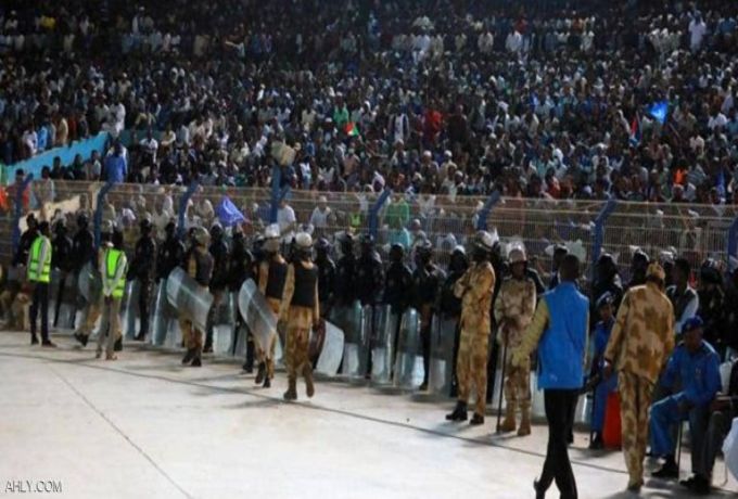 ملعب الهلال السوداني يتحول لـ"ثكنة عسكرية".. والأهلي "غاضب"