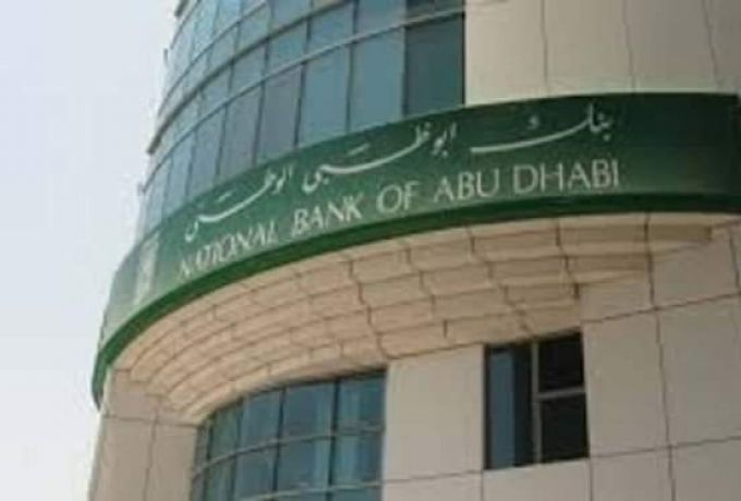 الإمارات تغلق 3 ألف حساب بنكي لسودانيين