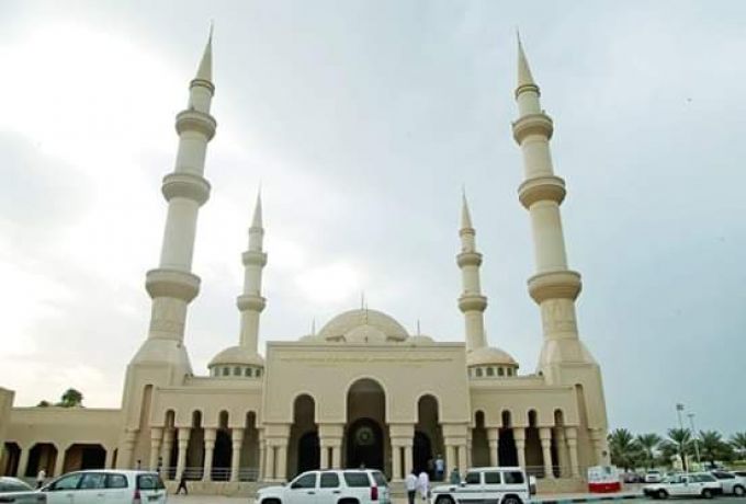 خطيب مسجد الإذاعة : طاعون  الكورونا  بسبب زنا الفرج وزنا الموبايل